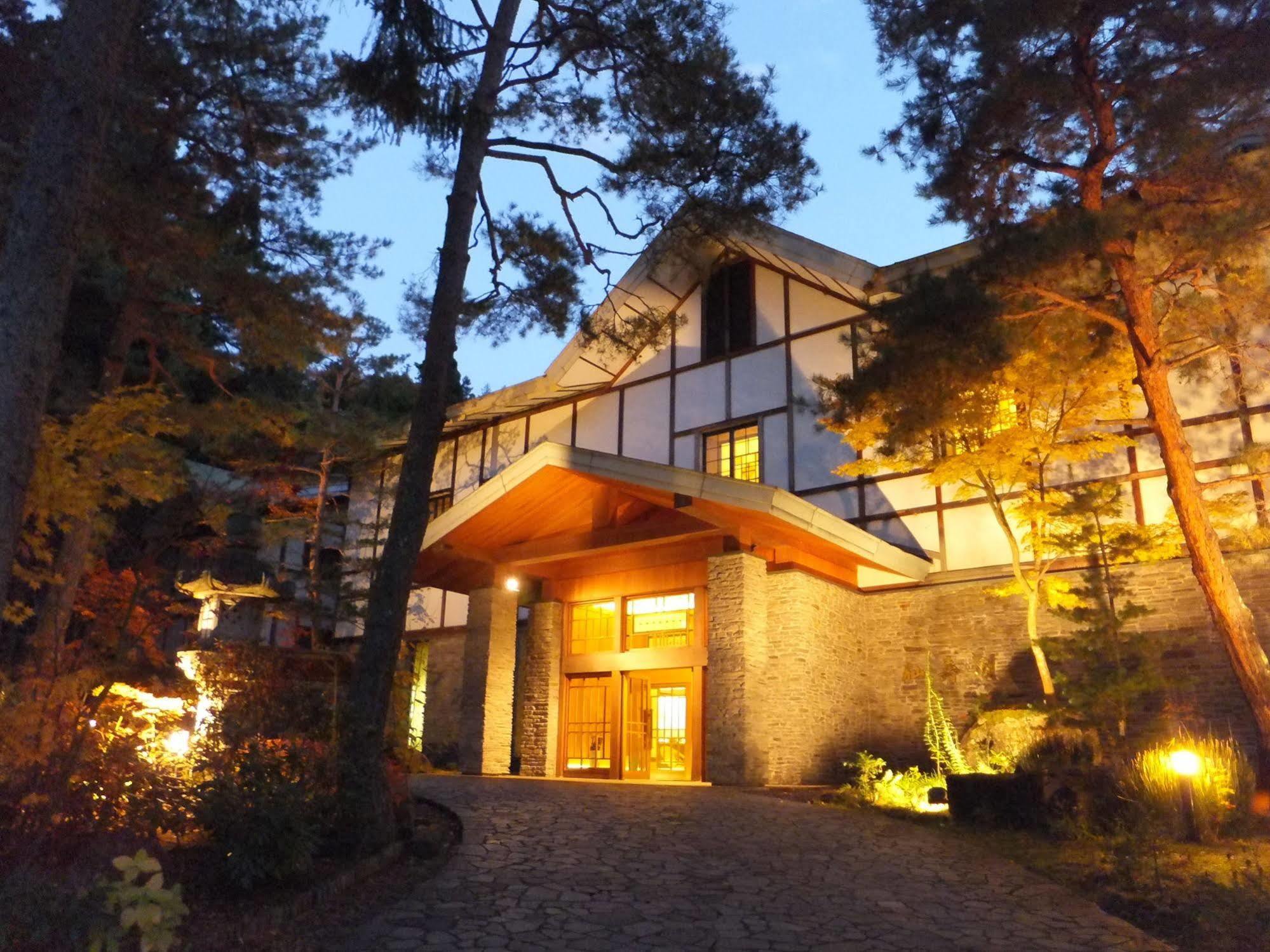 千寿阁酒店 山之內 外观 照片