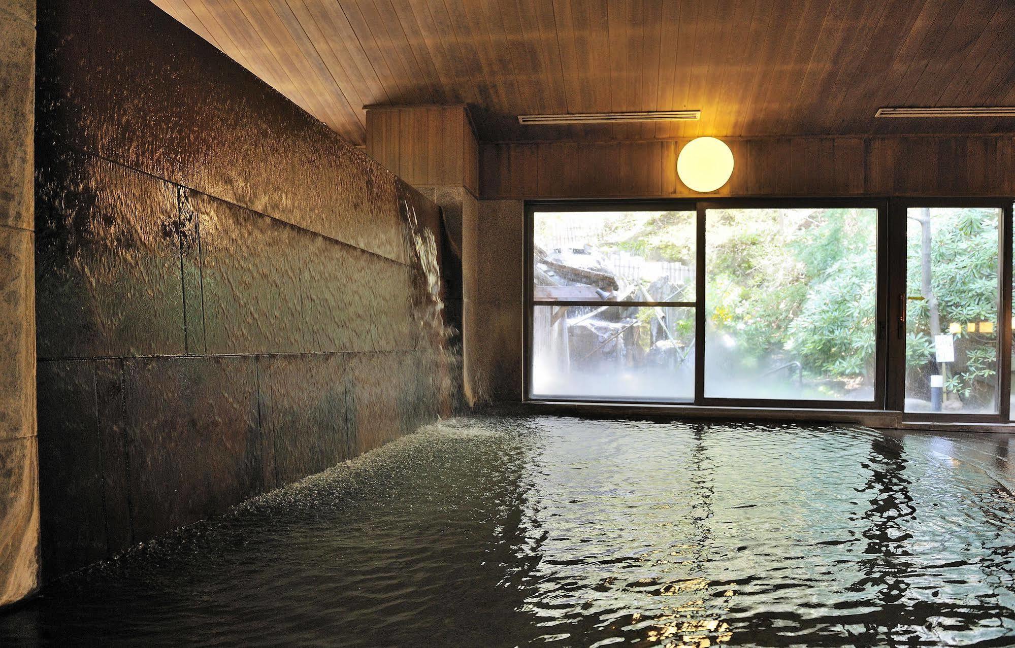 千寿阁酒店 山之內 外观 照片