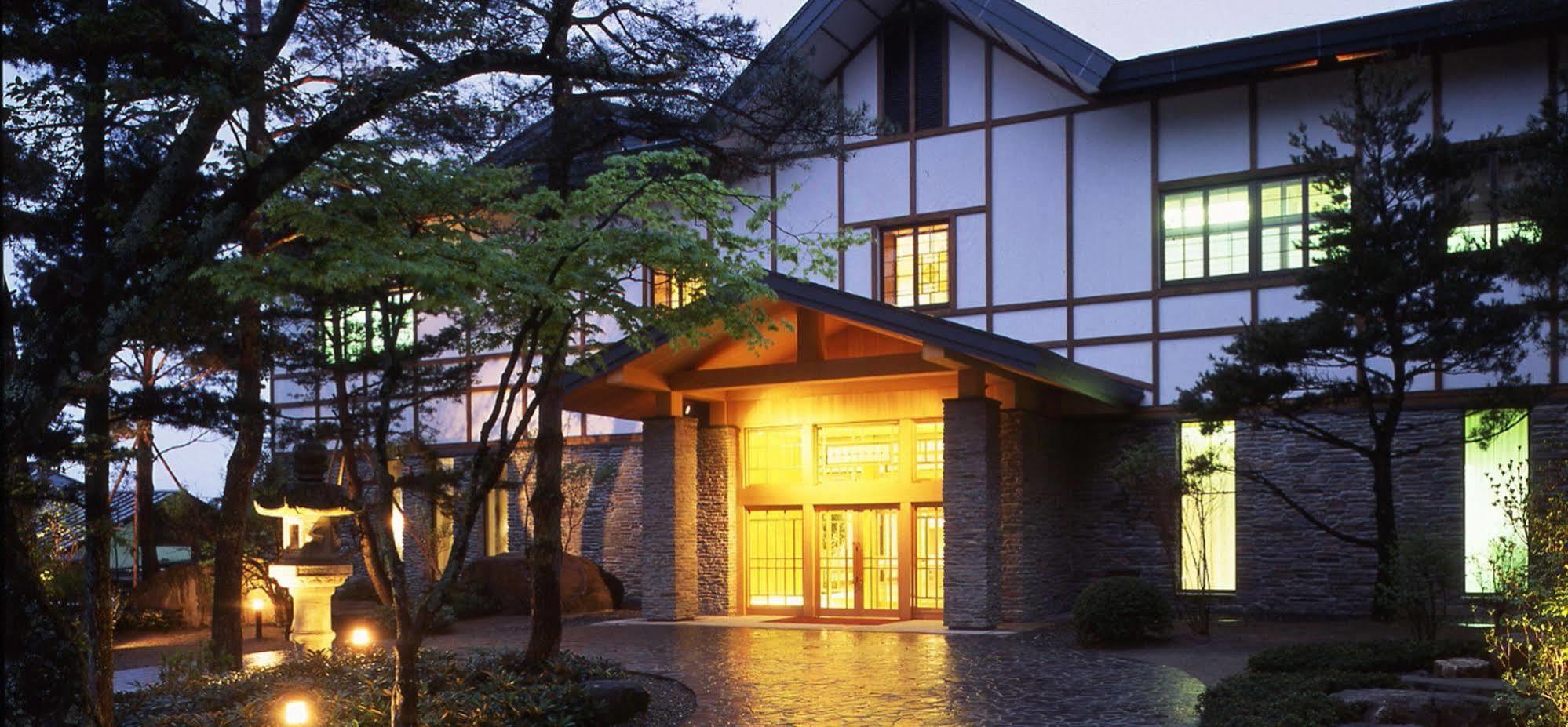 千寿阁酒店 山之內 外观 照片